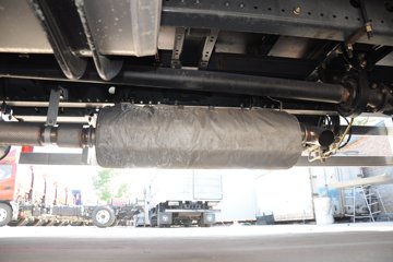 �������ó� ����п� 180���� 4X2 7.7����ʽ�ػ���(DFH5160XXYBX2JV)ͼƬ