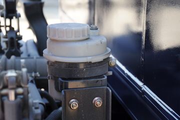 �������ó� ����п� 180���� 4X2 7.7����ʽ�ػ���(DFH5160XXYBX2JV)ͼƬ