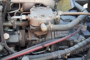 �������ó� ����п� 180���� 4X2 7.7����ʽ�ػ���(DFH5160XXYBX2JV)ͼƬ