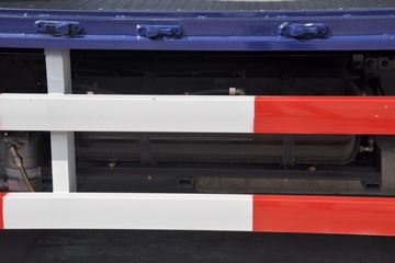 �������ó� ����п� 180���� 4X2 7.7����ʽ�ػ���(DFH5160XXYBX2JV)ͼƬ