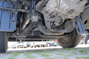 �ൺ��� JH6�ؿ� 430���� 6X4 LNGǣ����ͼƬ