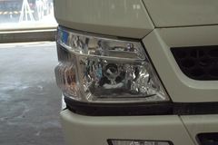 江铃凯锐 116马力 3.3米双排栏板轻卡