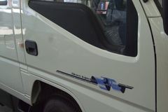 江铃凯锐 116马力 3.3米双排栏板轻卡