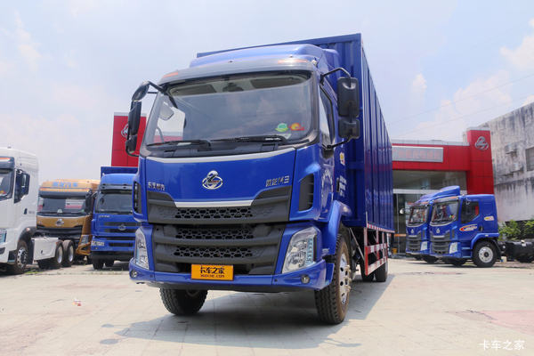 东风柳汽 新乘龙M3中卡 185马力 4X2 6.2米翼开启厢式载货车(LZ5180XYKM3AB)