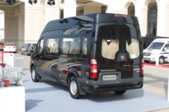 福田商务车 图雅诺S 2017款 商旅版 150马力 2.8T柴油 长轴高顶封闭货车