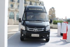 福田商务车 图雅诺S 2017款 商旅版 150马力 2.8T柴油 长轴高顶封闭货车