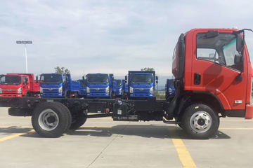 ����ʮͨ T3���� 130���� 4X2 �泵������(STQ5041JSQN5)ͼƬ