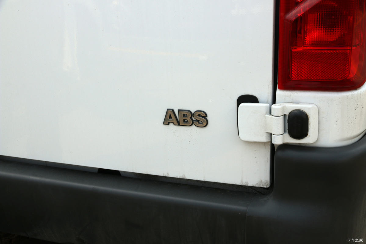 �������� ��˳ 116���� 2.8L������