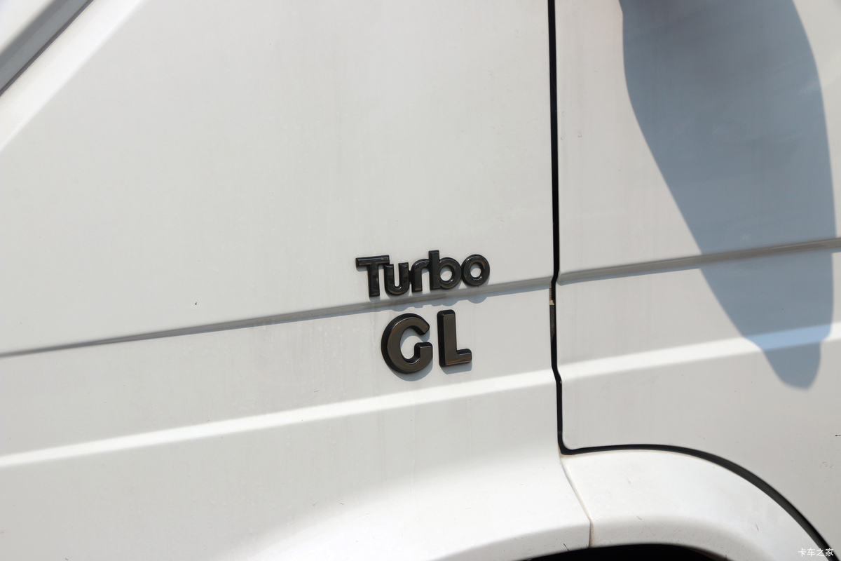 �������� ��˳ 116���� 2.8L������