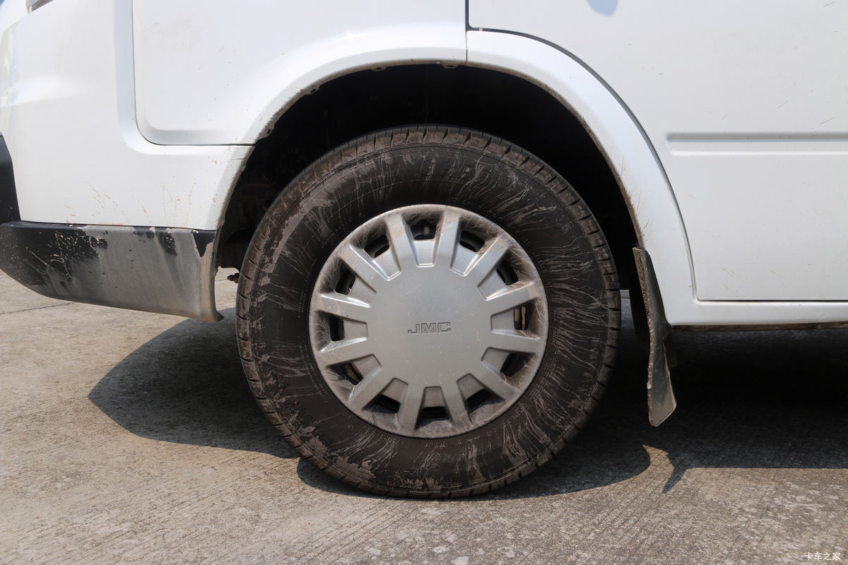 �������� ��˳ 116���� 2.8L������