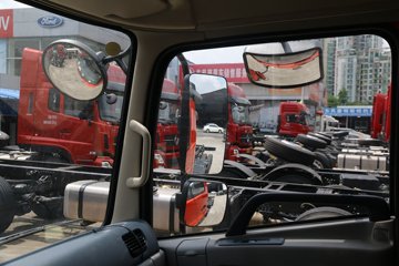 �������ó� ���� 130���� 4X2 4.1�׵��������ػ�������ͼƬ