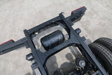 �������ó� ���� 130���� 4X2 4.1�׵��������ػ�������ͼƬ