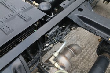 �������ó� ���� 130���� 4X2 4.1�׵��������ػ�������ͼƬ