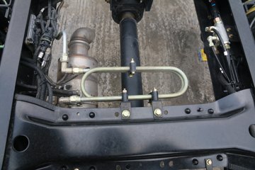 �������ó� ���� 130���� 4X2 4.1�׵��������ػ�������ͼƬ