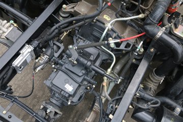 �������ó� ���� 130���� 4X2 4.1�׵��������ػ�������ͼƬ