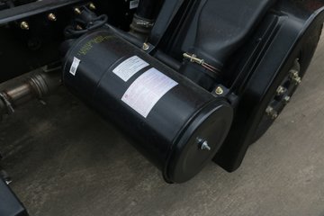 �������ó� ���� 130���� 4X2 4.1�׵��������ػ�������ͼƬ