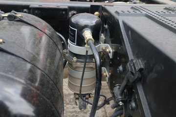 �������ó� ���� 130���� 4X2 4.1�׵��������ػ�������ͼƬ