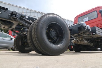 �������ó� ���� 130���� 4X2 4.1�׵��������ػ�������ͼƬ