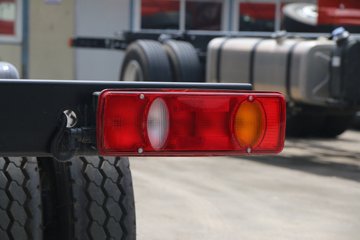 �������ó� ���� 130���� 4X2 4.1�׵��������ػ�������ͼƬ