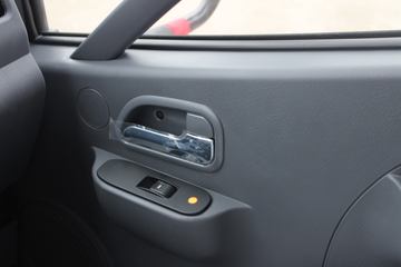 ����ʱ�� M3 110���� 4X2 4.2��ƽ����ж��ͼƬ