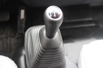 ����ʱ�� M3 110���� 4X2 4.2��ƽ����ж��ͼƬ