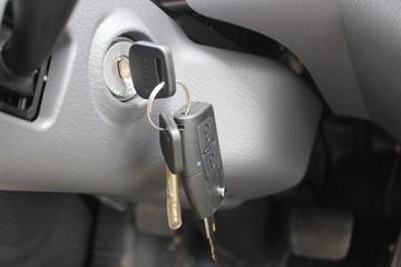 ����ʱ�� M3 110���� 4X2 4.2��ƽ����ж��ͼƬ