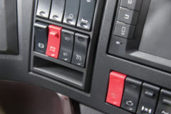 大运 N8V重卡 360马力 6X4牵引车(CGC4250D5ECCK) 大运 N8V重卡 360马力 6X4牵引车(CGC4250D5ECCK)