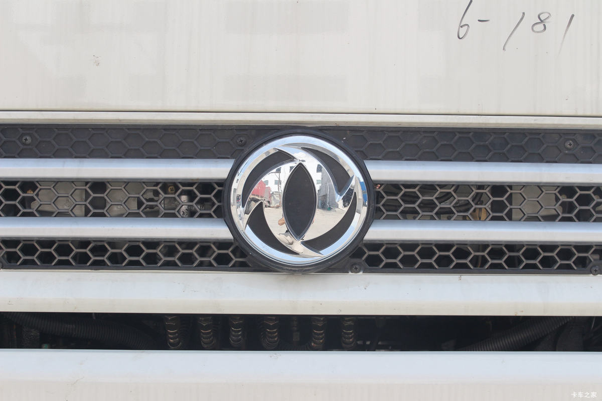  D7 143 4X2 ͳ(ʤ)(CSC5127GJY5)