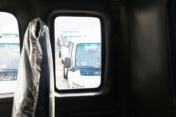 ���� FVZ�ؿ� 300���� 6X4 9.35����ʽ�ػ���(�˵�)(QL5250XXYWTFZJ)ͼƬ