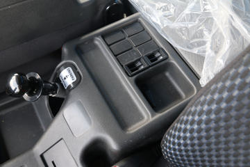 ���� FVZ�ؿ� 300���� 6X4 9.35����ʽ�ػ���(�˵�)(QL5250XXYWTFZJ)ͼƬ