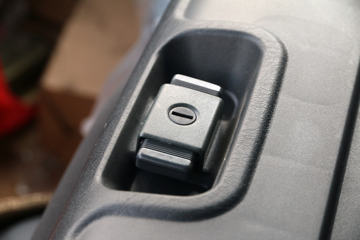 ���� FVZ�ؿ� 300���� 6X4 9.35����ʽ�ػ���(�˵�)(QL5250XXYWTFZJ)ͼƬ