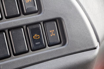 ���� FVZ�ؿ� 300���� 6X4 9.35����ʽ�ػ���(�˵�)(QL5250XXYWTFZJ)ͼƬ