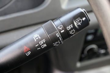 ���� FVZ�ؿ� 300���� 6X4 9.35����ʽ�ػ���(�˵�)(QL5250XXYWTFZJ)ͼƬ