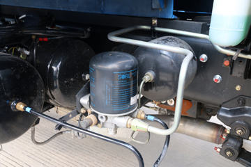 ���� FVZ�ؿ� 300���� 6X4 9.35����ʽ�ػ���(�˵�)(QL5250XXYWTFZJ)ͼƬ