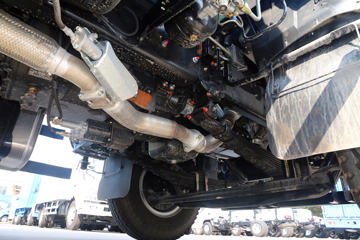 ���� FVZ�ؿ� 300���� 6X4 9.35����ʽ�ػ���(�˵�)(QL5250XXYWTFZJ)ͼƬ