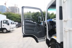 庆铃 五十铃KV100 98马力 4.17米单排仓栅式轻卡(QL5041CCYA6HAJ)
