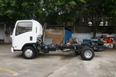 庆铃 五十铃KV600 130马力 4X2 冷藏车底盘(QL5043XLCA5HA)
