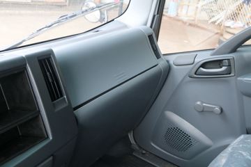 ���� ��ʮ��KV600 130���� 4X2 ��س�����(QL5043XLCA5HA)ͼƬ