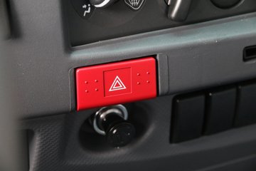 ���� ��ʮ��KV600 130���� 4X2 ��س�����(QL5043XLCA5HA)ͼƬ