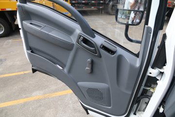 ���� ��ʮ��KV600 130���� 4X2 ��س�����(QL5043XLCA5HA)ͼƬ