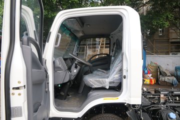 ���� ��ʮ��KV600 130���� 4X2 ��س�����(QL5043XLCA5HA)ͼƬ