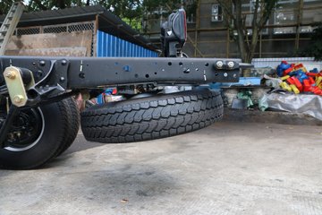 ���� ��ʮ��KV600 130���� 4X2 ��س�����(QL5043XLCA5HA)ͼƬ