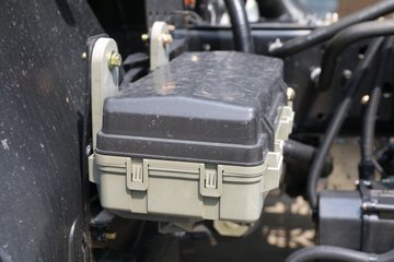 ���� ��ʮ��KV600 130���� 4X2 ��س�����(QL5043XLCA5HA)ͼƬ