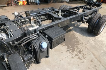 ���� ��ʮ��KV600 130���� 4X2 ��س�����(QL5043XLCA5HA)ͼƬ