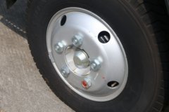 庆铃 五十铃KV600 130马力 4X2 冷藏车底盘(QL5043XLCA5HA)