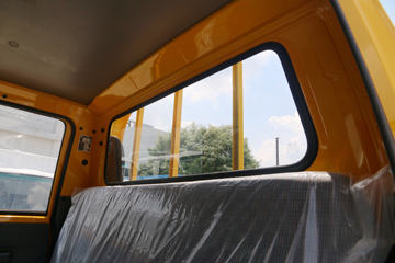 ���� ��ʮ��600P 130���� 3.235��˫�������Ῠ(QL1060A5HW)ͼƬ