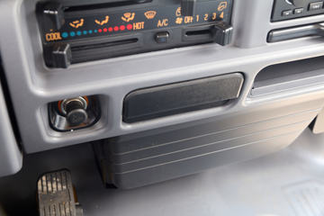 ���� ��ʮ��600P 130���� 3.235��˫�������Ῠ(QL1060A5HW)ͼƬ