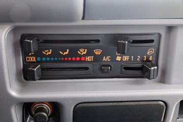 ���� ��ʮ��600P 130���� 3.235��˫�������Ῠ(QL1060A5HW)ͼƬ