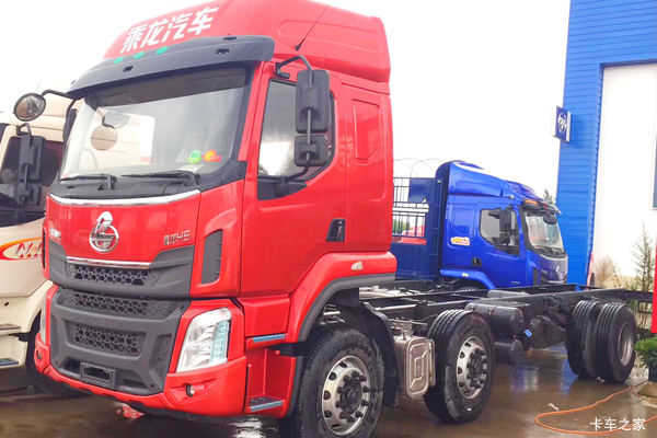 东风柳汽 乘龙H5中卡 240马力 6X2 7.8米仓栅式载货车底盘(LZ5251CCYM3CB)