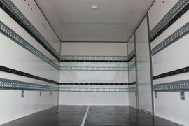 统帅&nbsp;爆破器材运输车上装图片